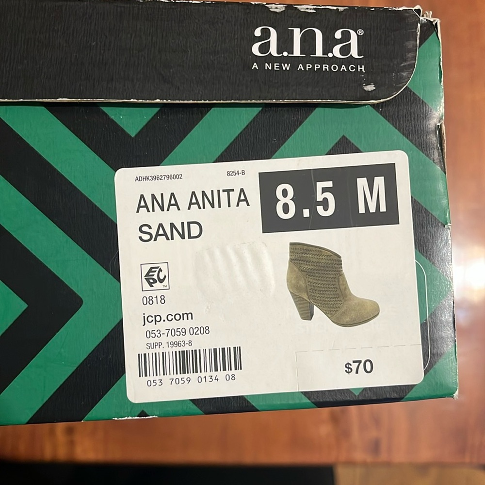 Women’s boots